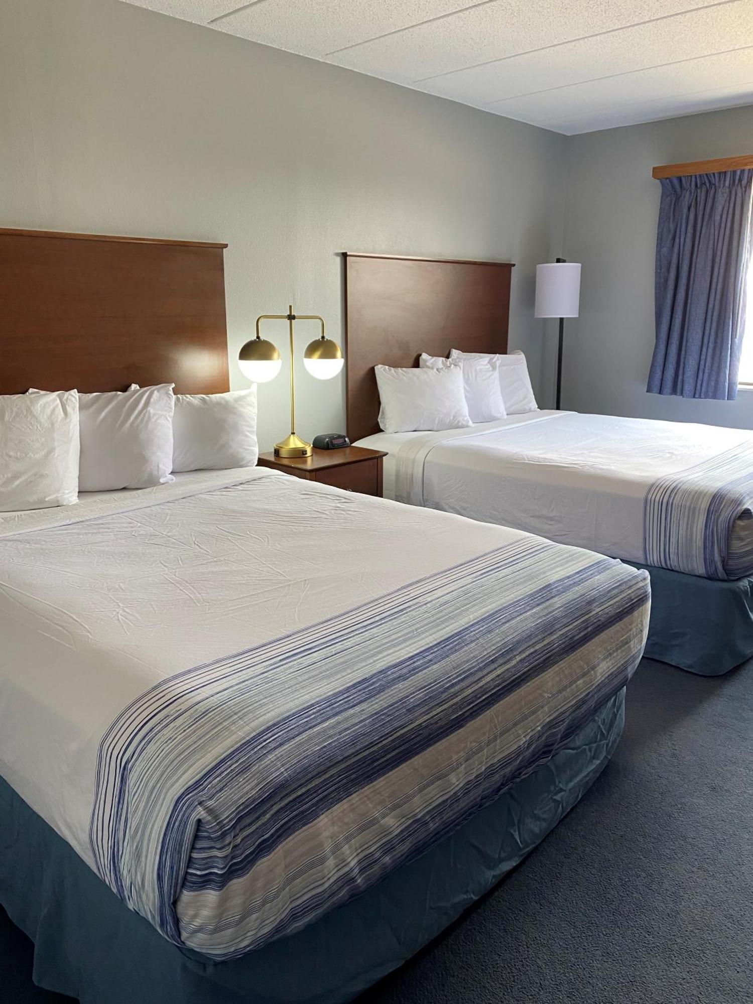Americinn By Wyndham Webster City Экстерьер фото